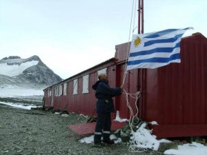 base antartida uruguay isla rey jorge