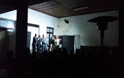 28.08.2017 Se presentó la obra «Hasta el velorio que viene» 28.08.2017 Se presentó la obra «Hasta el velorio que viene»