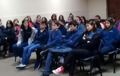27.04.2019 Alumnos del Liceo asistieron a charla sobre tránsito