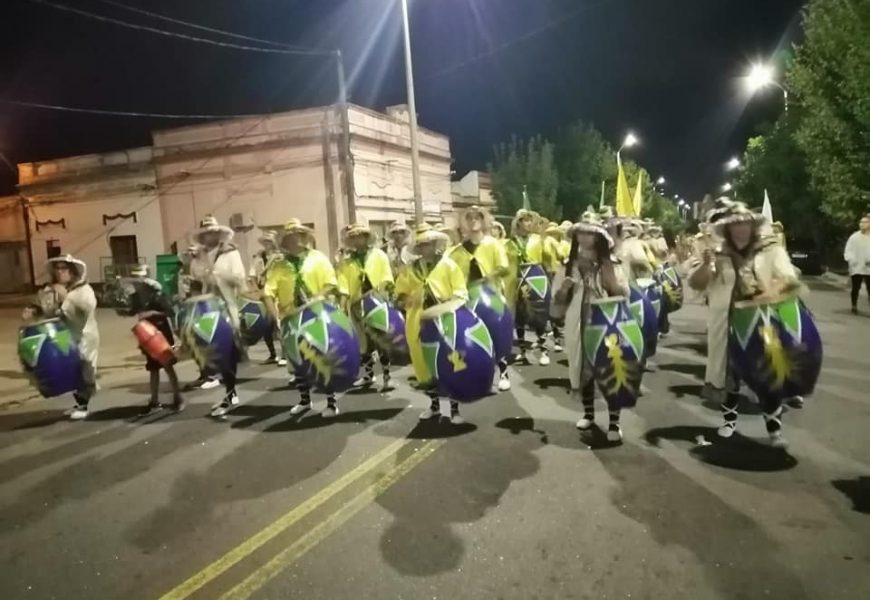26.02.2020 Se celebró el Desfile de Carnaval en Solís de Mataojo 26.02.2020 Se celebró el Desfile de Carnaval en Solís de Mataojo