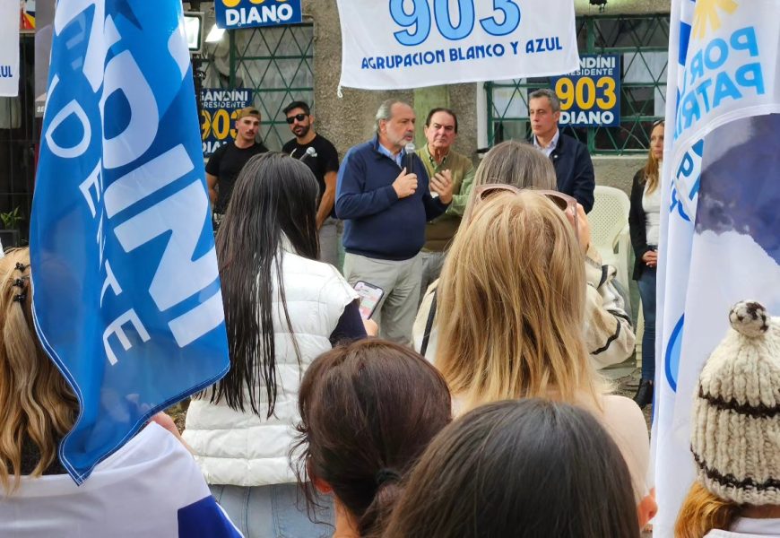 Jorge Gandini estuvo en Solís de Mataojo. Jorge Gandini estuvo en Solís de Mataojo.