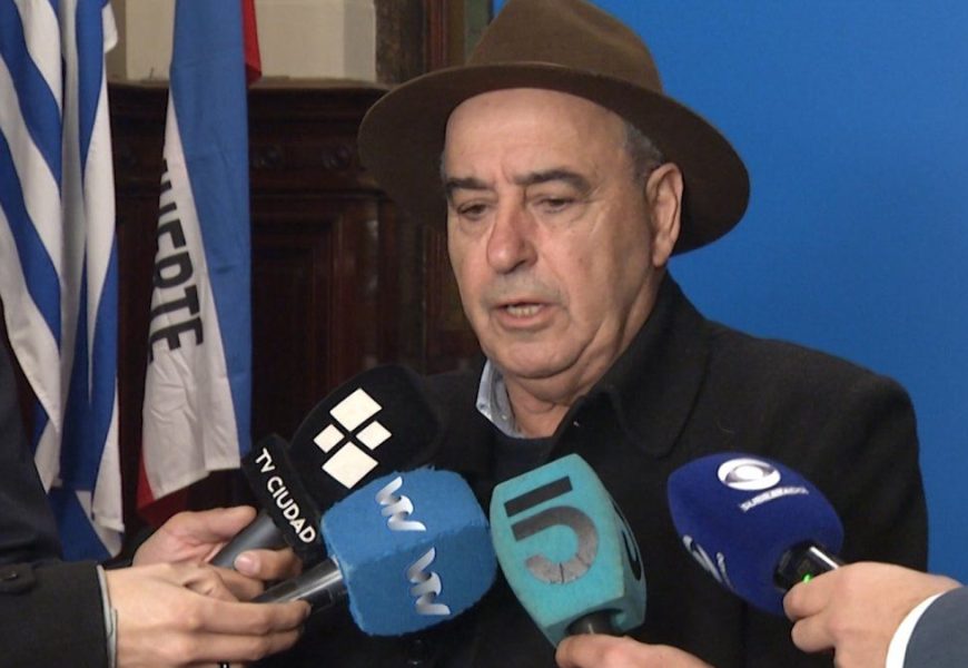 Fratti confirma la eliminación de un artículo de la Rendición de Cuentas sobre listado de productores con infracciones sanitarias Fratti confirma la eliminación de un artículo de la Rendición de Cuentas sobre listado de productores con infracciones sanitarias